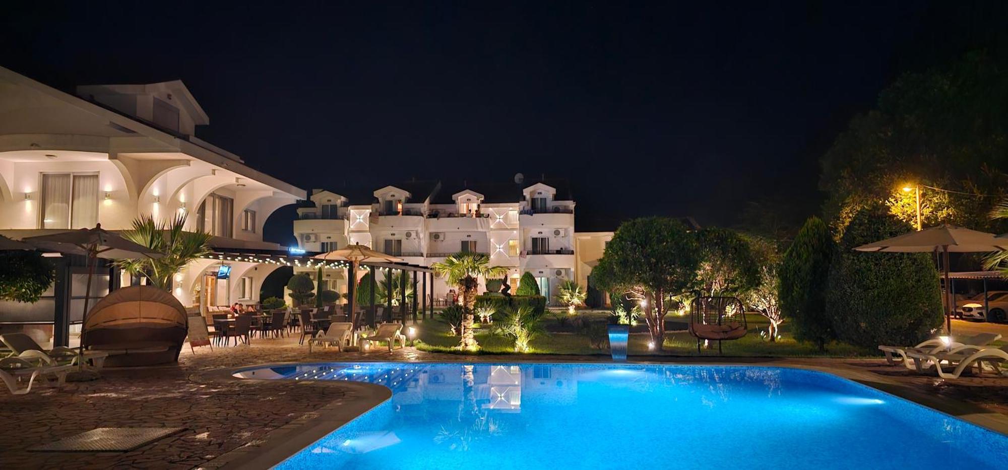 Hotel Comfort & Villas โดนิจ์ สโตจ์ ภายนอก รูปภาพ