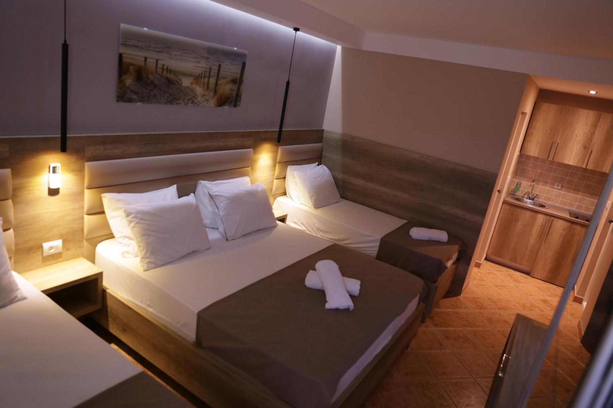 Hotel Comfort & Villas โดนิจ์ สโตจ์ ภายนอก รูปภาพ