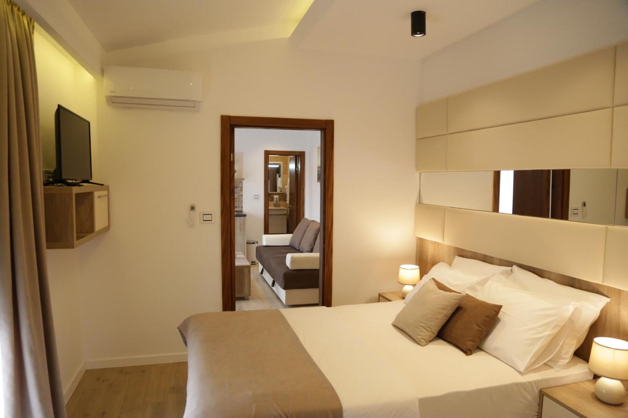 Hotel Comfort & Villas โดนิจ์ สโตจ์ ภายนอก รูปภาพ