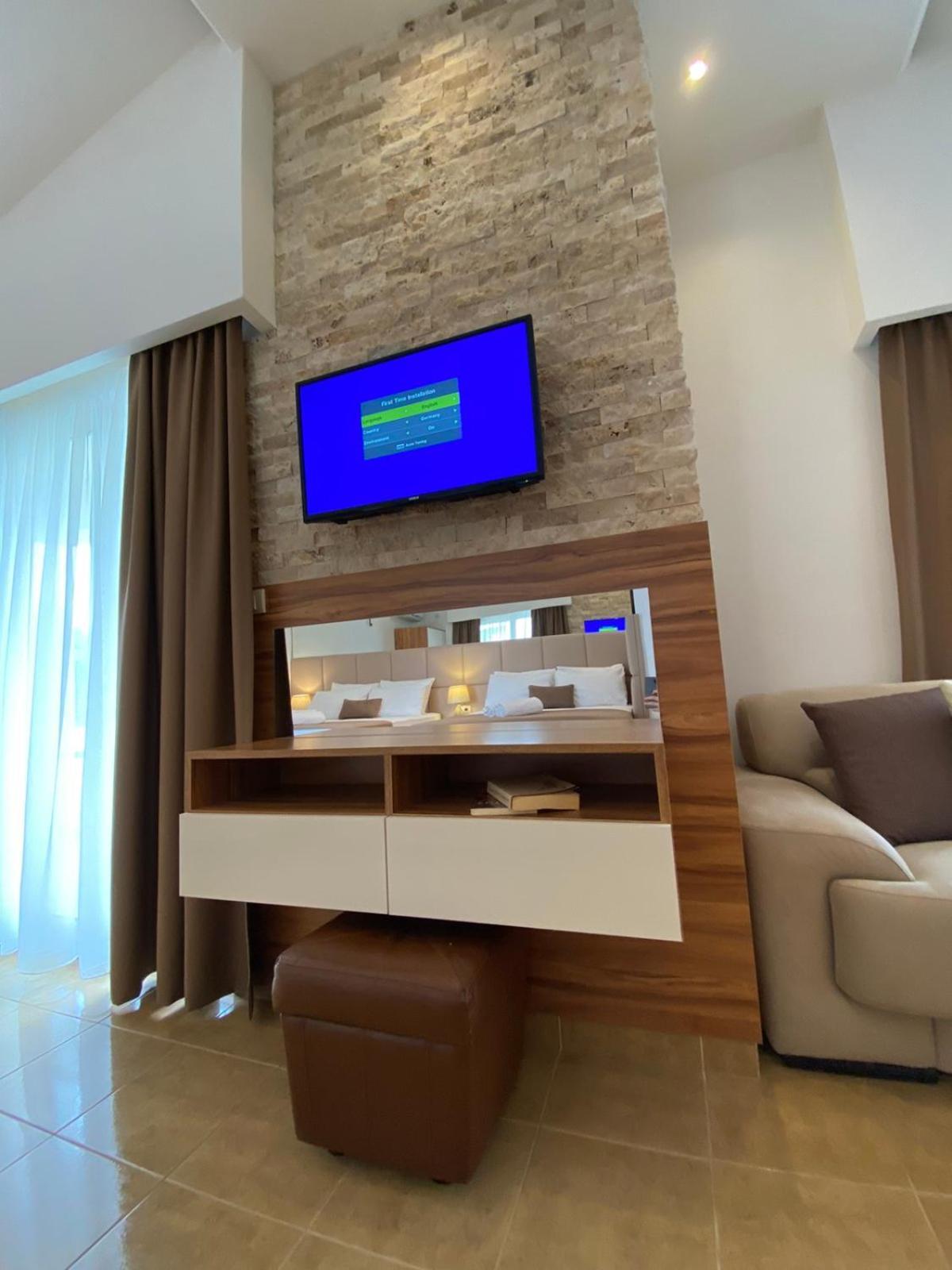 Hotel Comfort & Villas โดนิจ์ สโตจ์ ภายนอก รูปภาพ